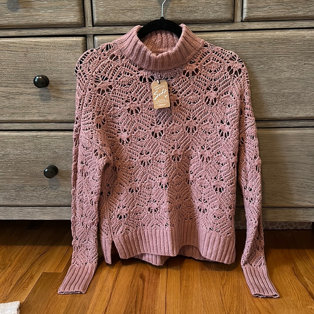 American eagle sweater
